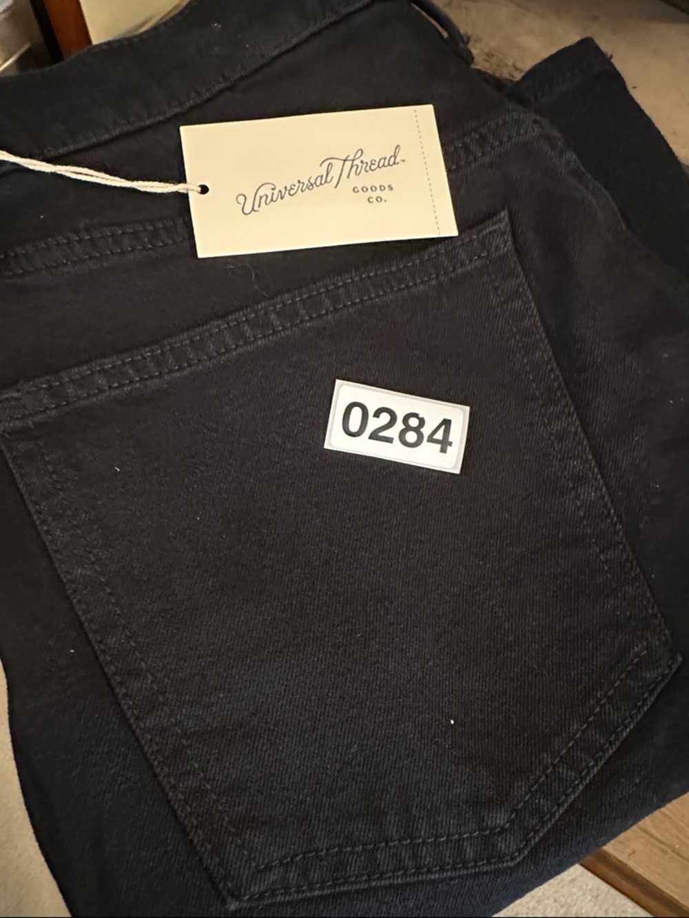 NWT Universal Thread Womens High Rise Straight Leg Stretch Black Jeans - Picture 9 of 9